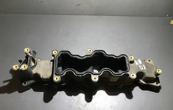 Audi A8 S8 D3 4E Intake manifold 057129712G 010158