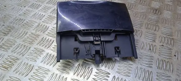 Mercedes-Benz CLS C218 AMG Ashtray (front) A2186800750