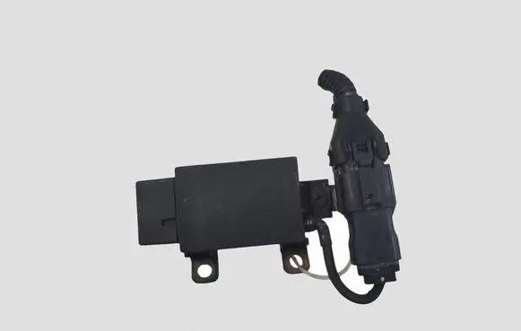 KIA Carens II Coolant fan relay 0K53B6176X