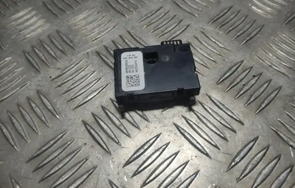Volkswagen PASSAT B6 Steering angle sensor 1K0959654