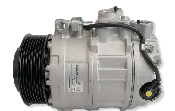 Mercedes-Benz C W203 Air conditioning (A/C) compressor (pump) A0002307811 4471708001