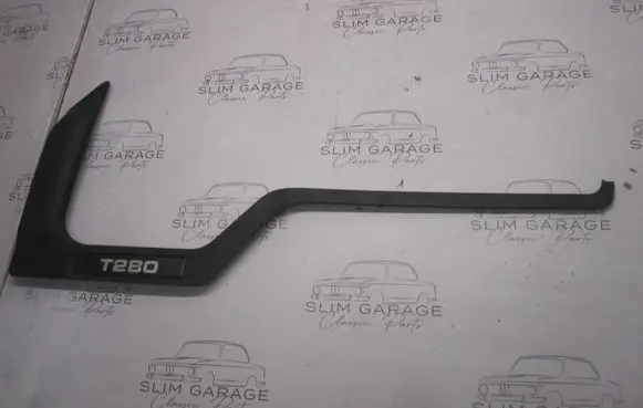 Ford Transit Front door trim (molding) YC1521117BFW