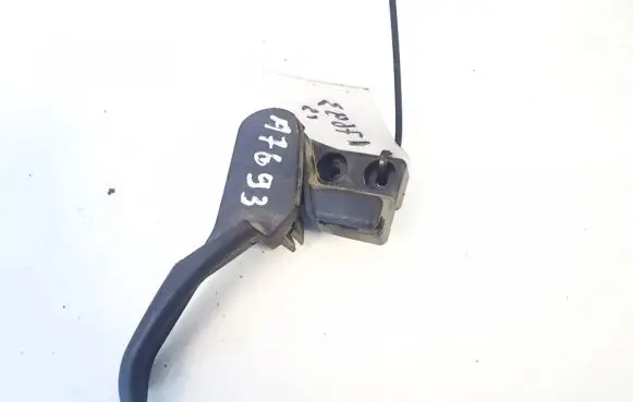 Skoda Superb B5 (3U) Engine bonnet (hood) release handle 3b1823533