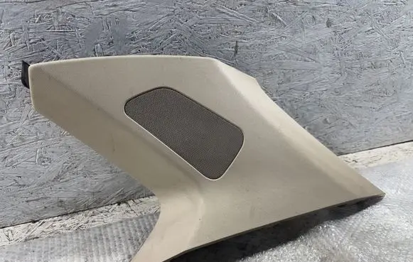 BMW X5 F15 (D) pillar trim (bottom) 19184810 2548404