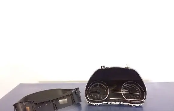 Hyundai i30 Speedometer (instrument cluster) 94003G4023