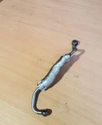 BMW 3 E90 E91 Turbo turbocharger oiling pipe/hose