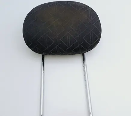 Mercedes-Benz C W203 Front seat headrest 