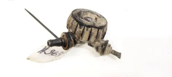 Volkswagen PASSAT B6 Clutch pipe/line FM277001