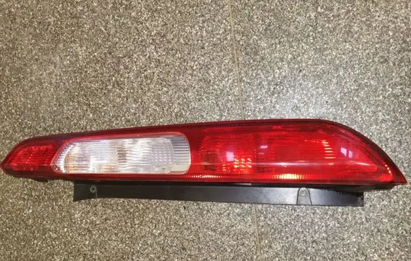 Ford Focus Rear/tail lights 4M5113404A