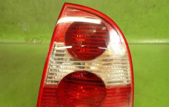 Volkswagen PASSAT B5.5 Rear/tail lights 3B5945096AE