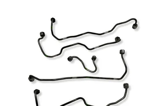 Subaru Outback (BS) Fuel injector supply line/pipe 
