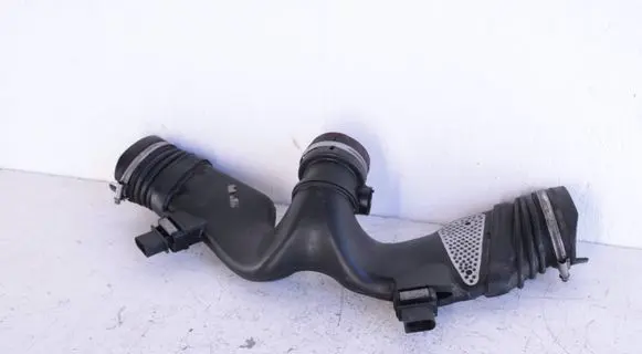 Mercedes-Benz E W211 Air intake duct part A6420943497 0110183A 4010088A