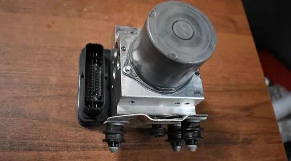 Porsche Panamera (971) ABS control unit/module