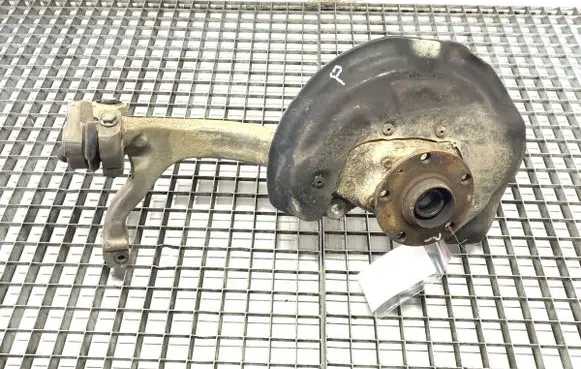 Audi A6 S6 C6 4F Front wheel hub spindle knuckle