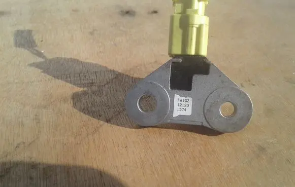 Nissan Qashqai Airbag deployment crash/impact sensor FA1GZ