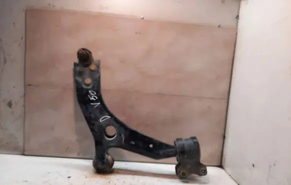 Volvo V50 Front lower control arm/wishbone