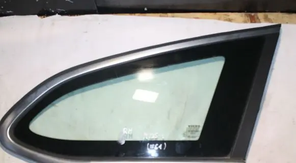 Volvo V60 Rear windscreen/windshield window 