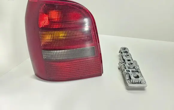 Rear/tail lights