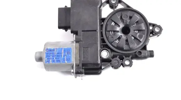 Hyundai i40 Rear door window regulator motor 334503Z010