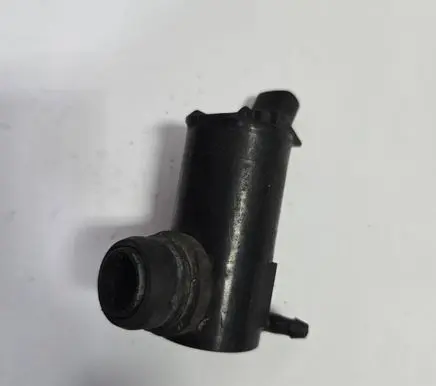 Mazda 6 Windscreen/windshield washer pump 8603101970