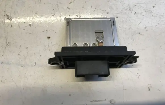 Nissan Micra Heater blower fan relay 