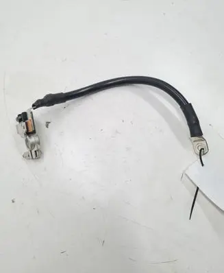 Audi A4 S4 B8 8K Positive cable (battery) 8T0915181