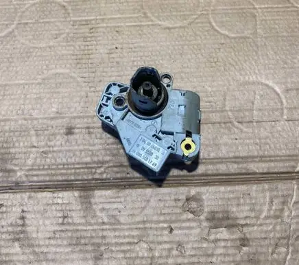 Mercedes-Benz C AMG W202 Sensor 1040044030 09550030 0005401769