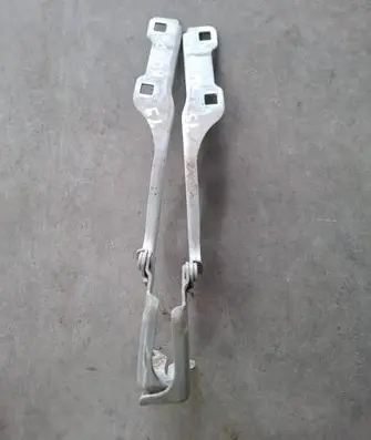 Peugeot 308 Engine bonnet/hood hinges 9677784900