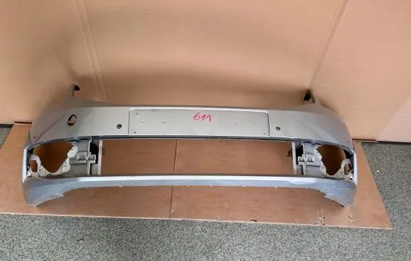 Skoda Octavia Mk3 (5E) Front bumper 5E0807221N