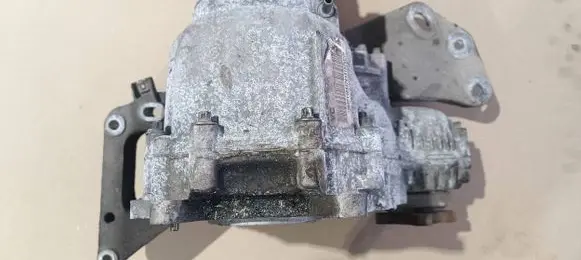 BMW 3 E90 E91 Gearbox transfer box case 7613152 761315201