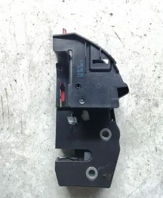 Audi A3 S3 A3 Sportback 8P Seat back rest lock catch 1K0885681