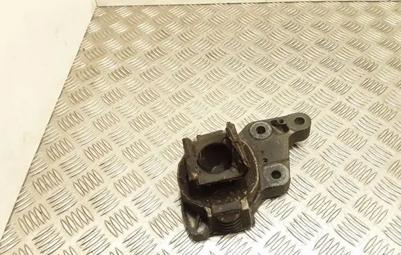 Ford Focus Engine mount bracket F1F16F012AC