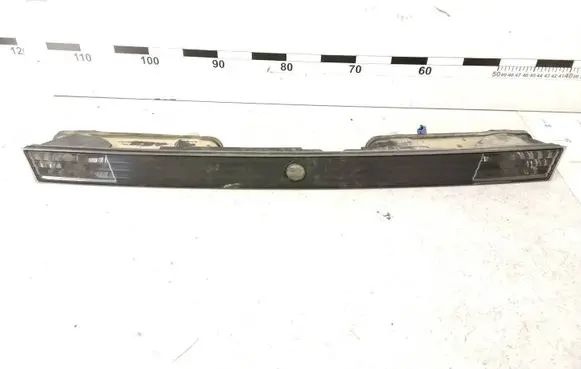 BMW 7 E65 E66 Trunk door license plate light bar 6908711
