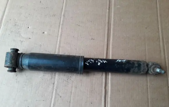 Renault Scenic II - Grand scenic II Rear shock absorber/damper 8200415734