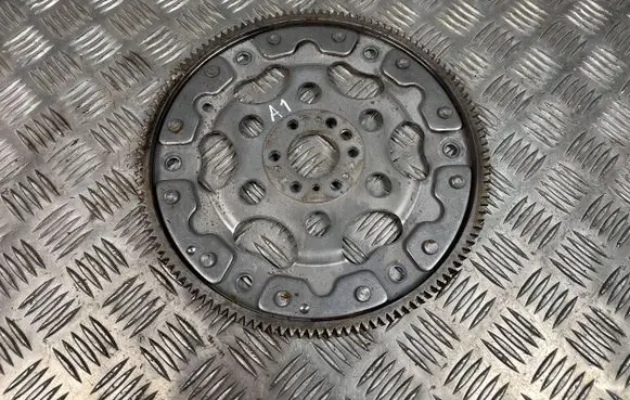 Peugeot 2008 II Flywheel 9815382880