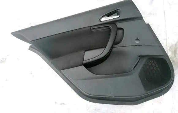 Opel Insignia A Rear door card panel trim 13327703