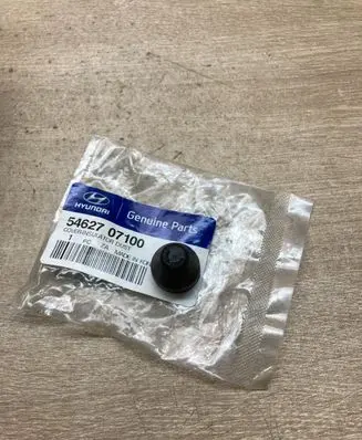 Hyundai Accent Front upper strut mount 5462707100