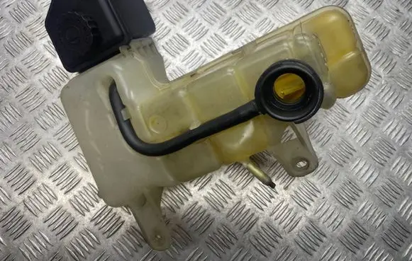 Chrysler 300 - 300C Coolant expansion tank/reservoir 04596466AF 62244