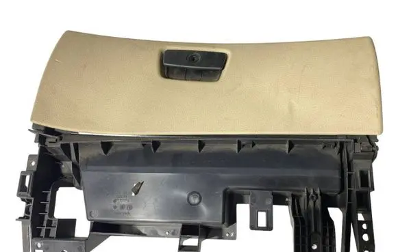 BMW Z4 E89 Glove box set 9128456 51479128456 025758