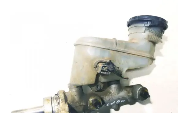 Honda Accord Master brake cylinder
