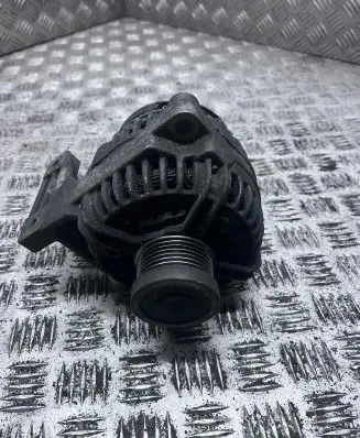 Volvo V70 Generator/alternator 8622786