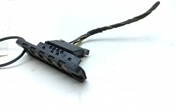Mercedes-Benz Vito Viano W639 Sliding door contact joint 6398200011
