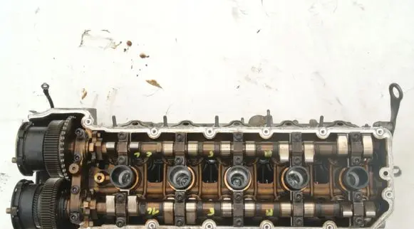 Engine head