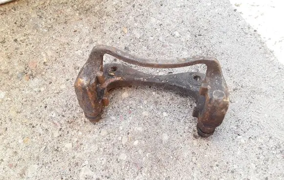Hyundai Sonata Front Brake Caliper Pad/Carrier NOCODE
