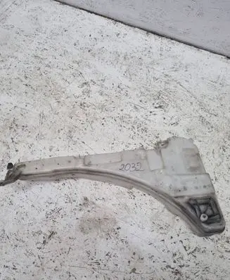 Jeep Compass Windshield washer fluid reservoir/tank 60930891