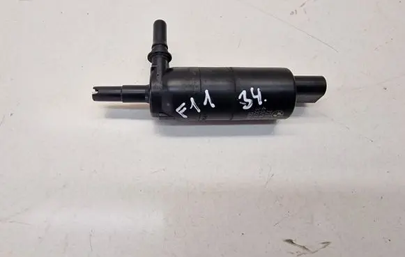 BMW 5 F10 F11 Headlight washer pump 7217792
