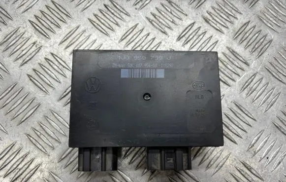 Volkswagen Golf IV Comfort/convenience module 1J0959799J 5DK00795400
