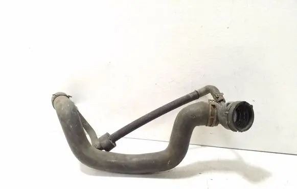 Volkswagen Golf Plus Engine coolant pipe/hose 