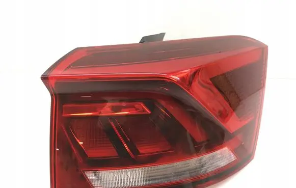 Volkswagen T-Roc Tailgate rear/tail lights