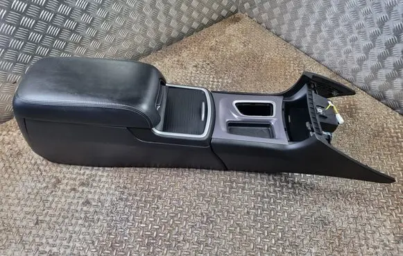 Dodge Charger Center console